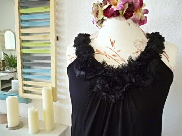 Rosenblüten Shirt 40/42 schwarz