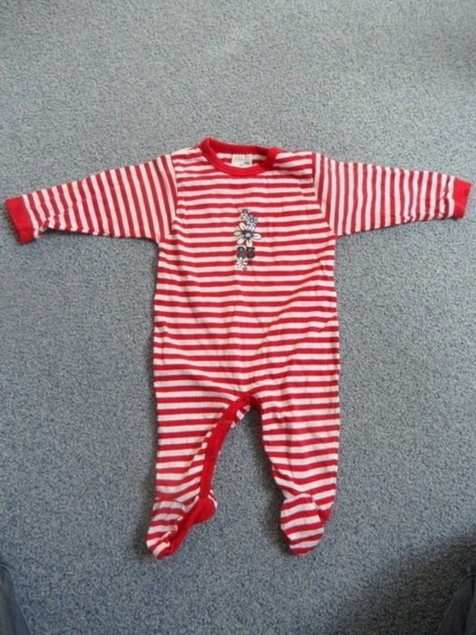 Staccato süßer Strampler Einteiler Schlafanzug