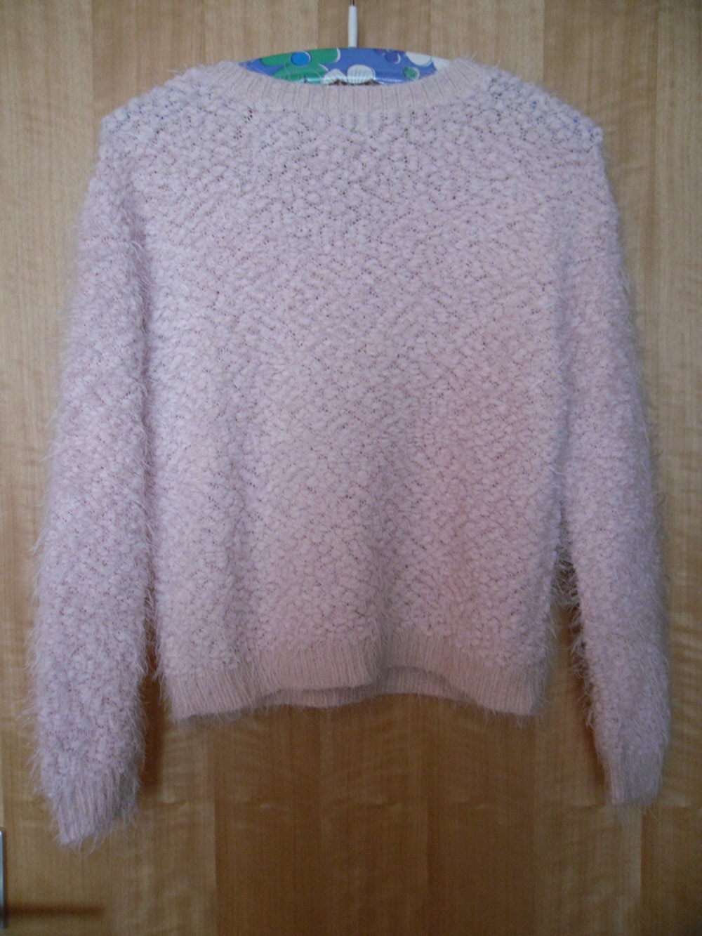 Kuscheliger Pullover in hellrosa
