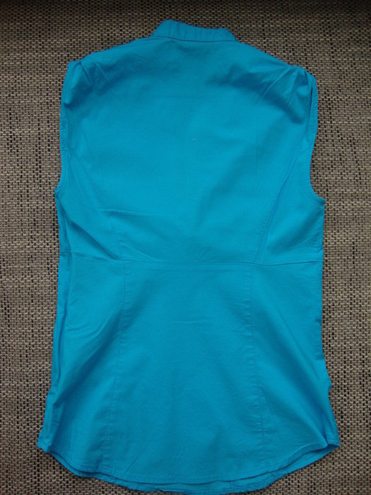 ZARA Ärmellose Bluse in Türkis