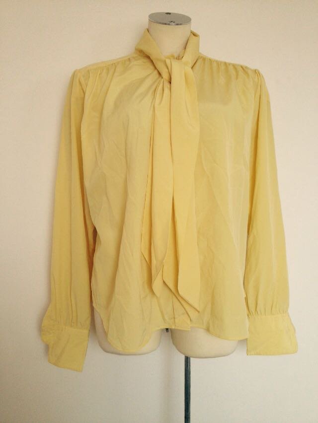 Exclusive Design Vintage Schluppenbluse 