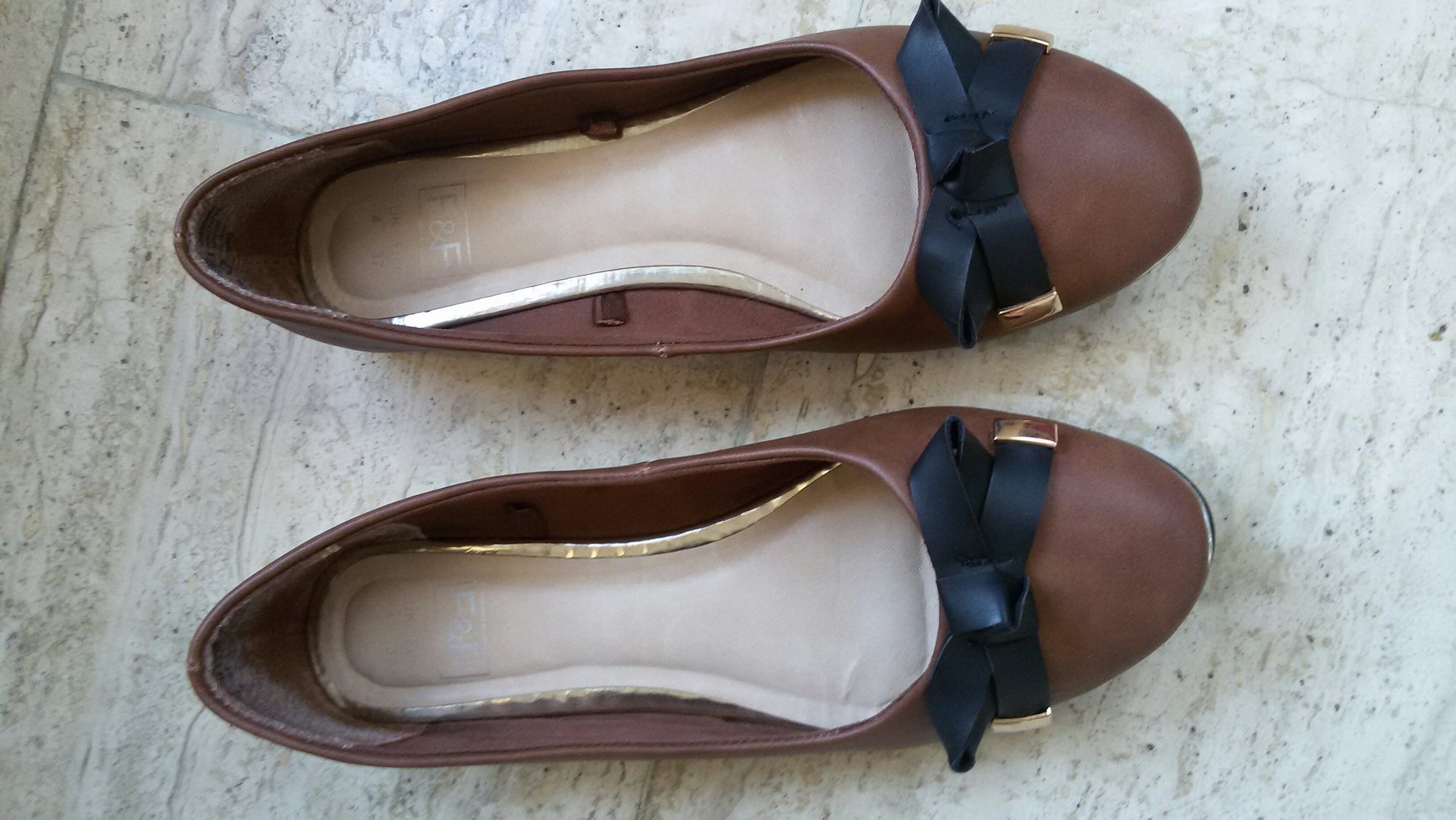 Neue Ballerinas, Gr. 37