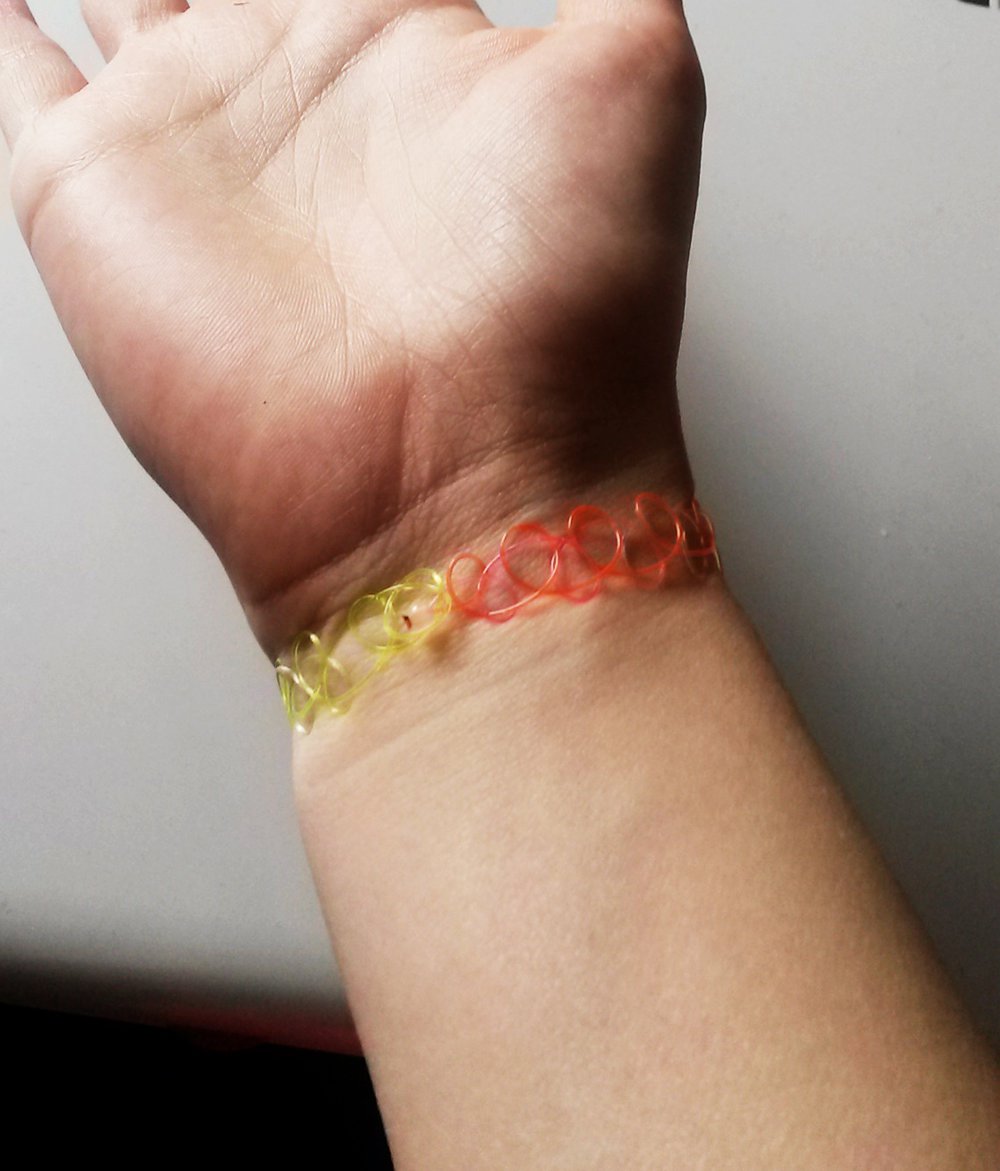 Rainbow Choker Armband