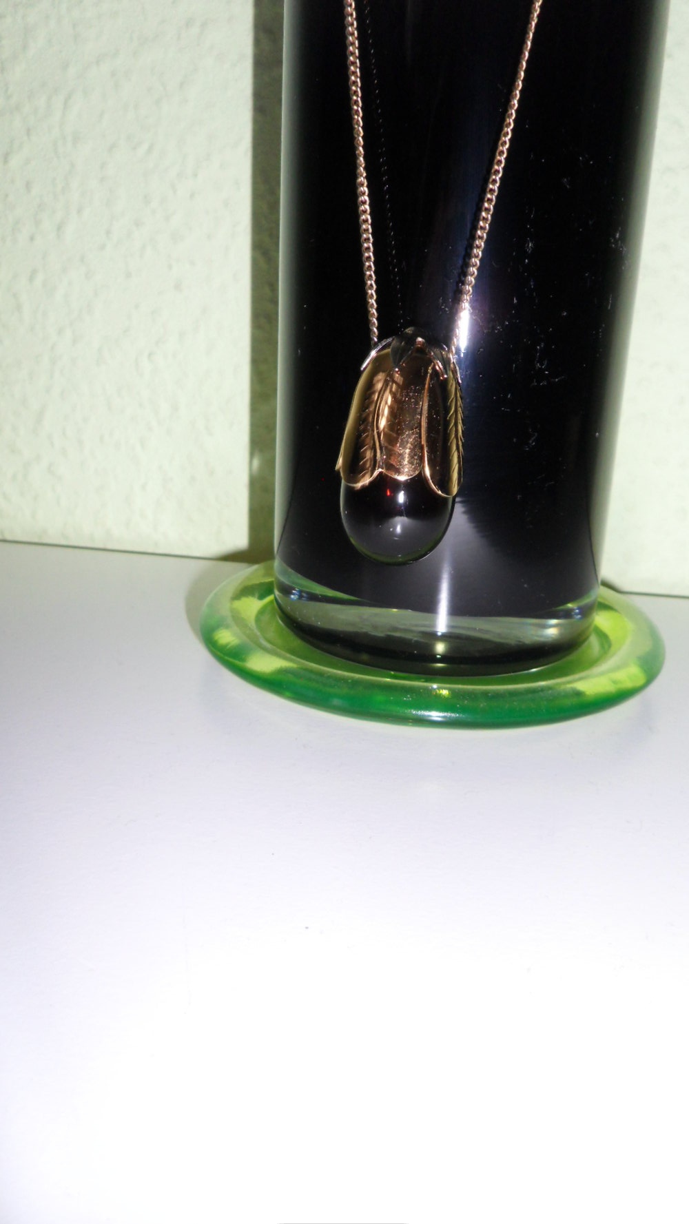 Avon Tulip - Pendant Parfum mit goldfarbener Kette - 70er Jahre - Design -