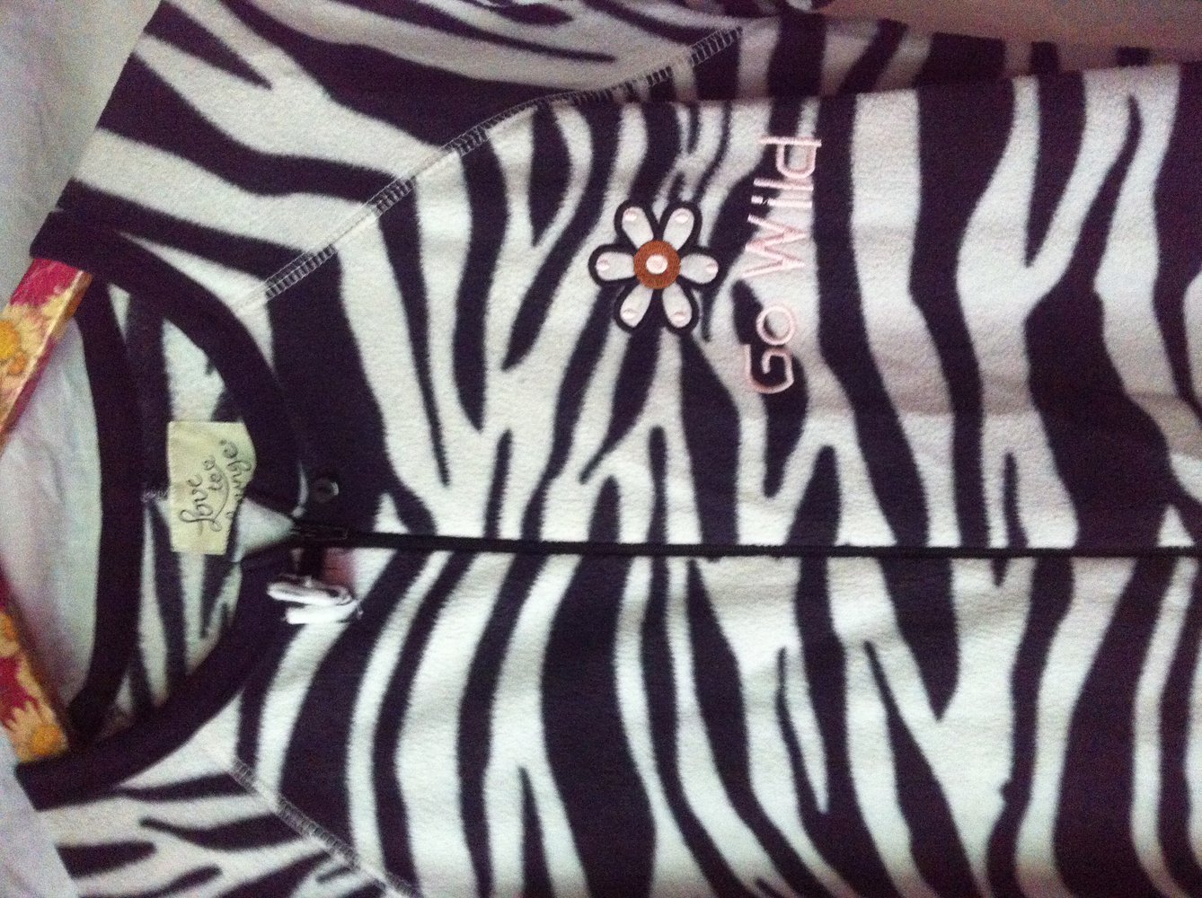 Onesie kuschelig zebramuster flauschig weich gemütlich Overall Einteiler Hausanzug Pyjama