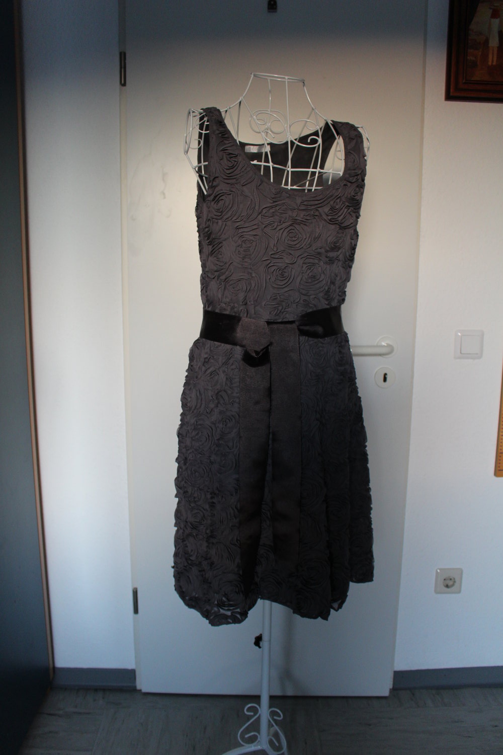 89. Neues Kleid von Promod, dunkelgrau, Gr. 36/38