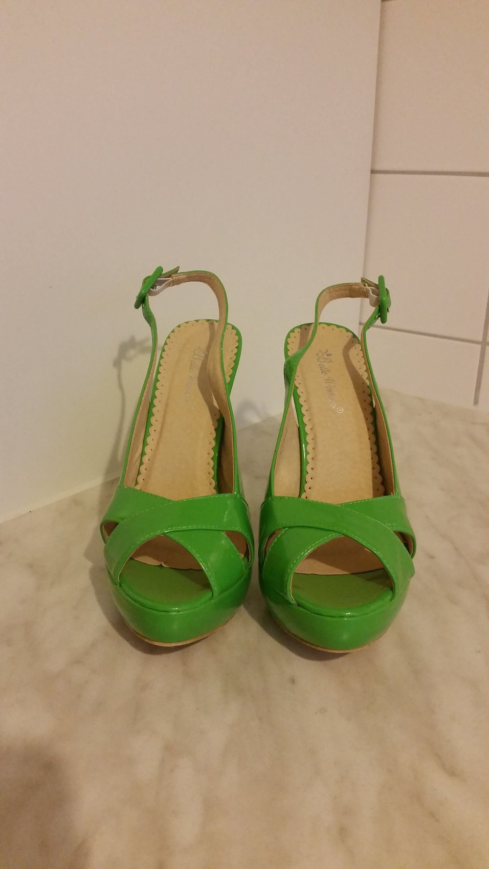 Grüne Sandaletten High Heels 
