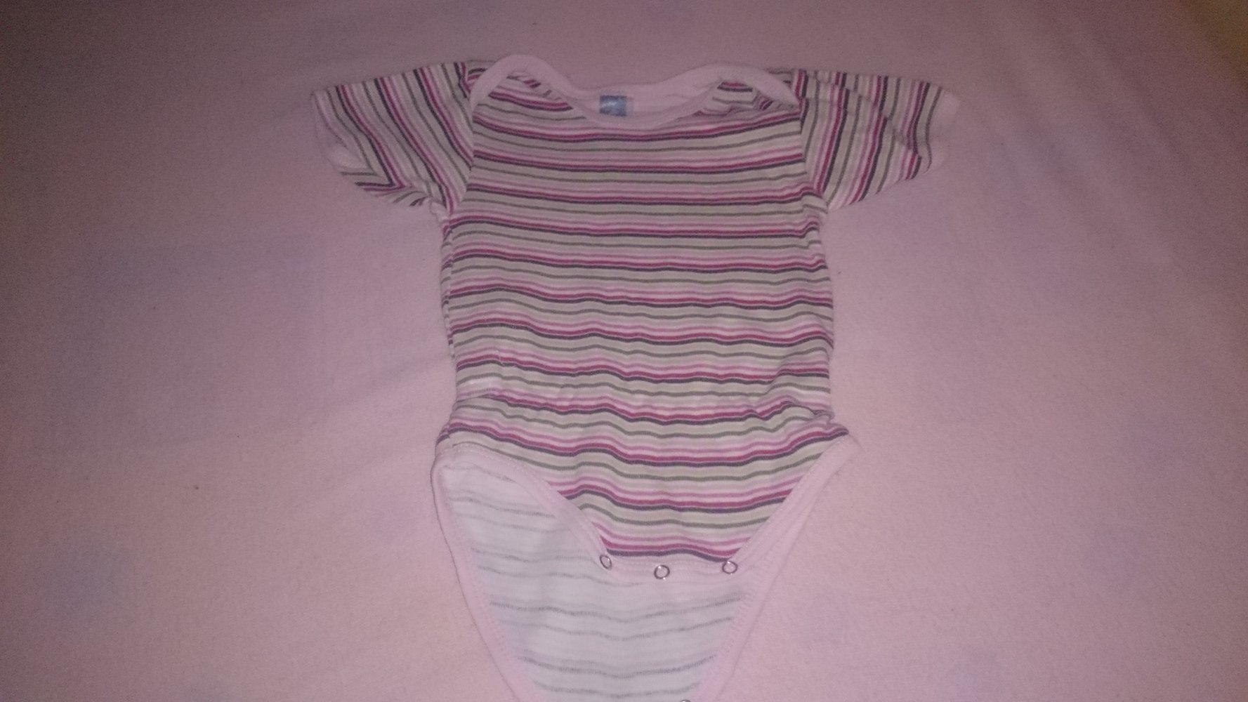 Kurzarmbody Gr 62/68