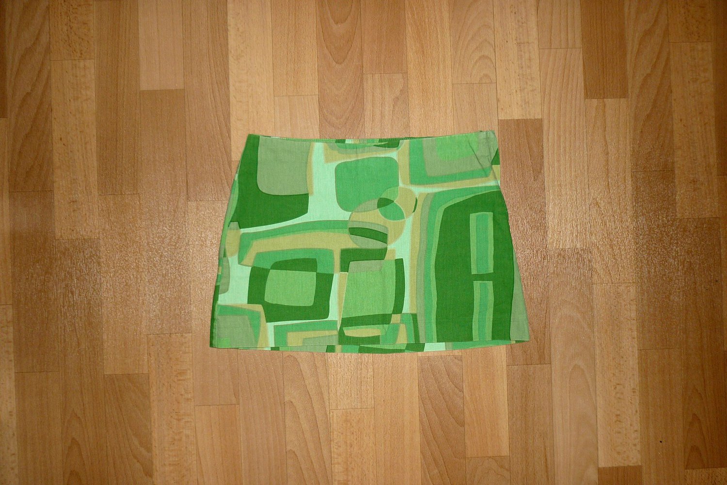 Rock Grün H&M Gr. 36 Muster Retro Ethno Punk Goa Mini