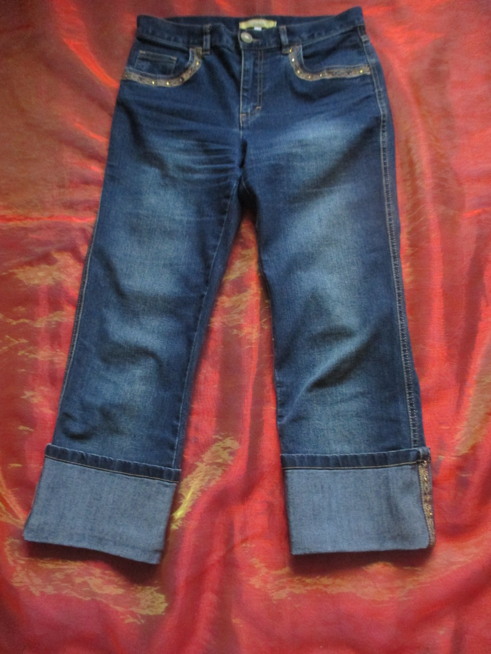 NEU Kronen Stickerei Strass Brokat Dreiviertel Stiefel Capri 7/8 Jeans Hose 