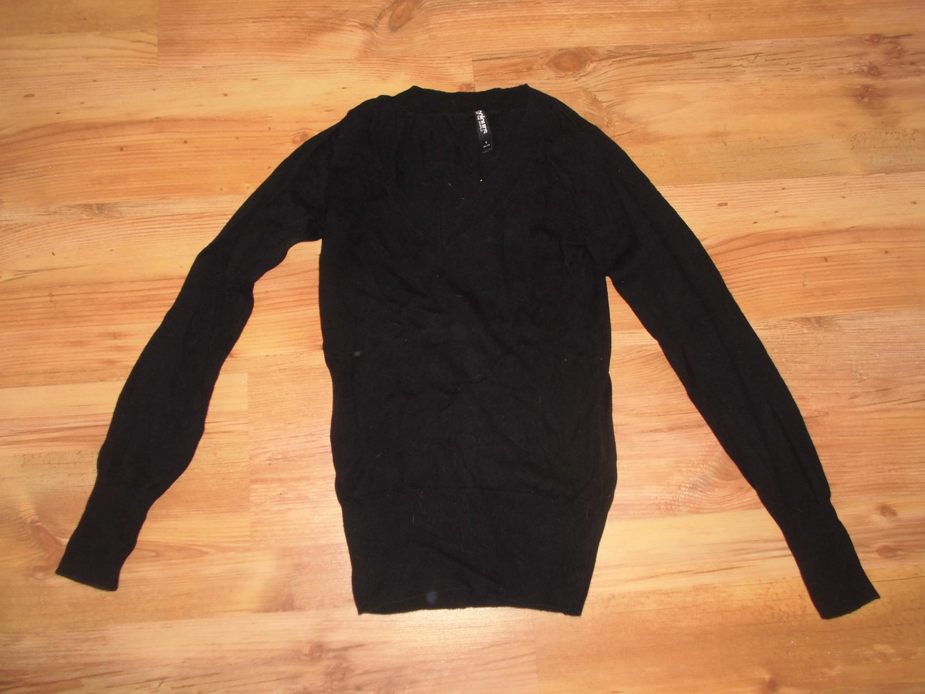 Schwarzer Pullover/Longsleeve - Größe S 34/36 - guter Zustand!