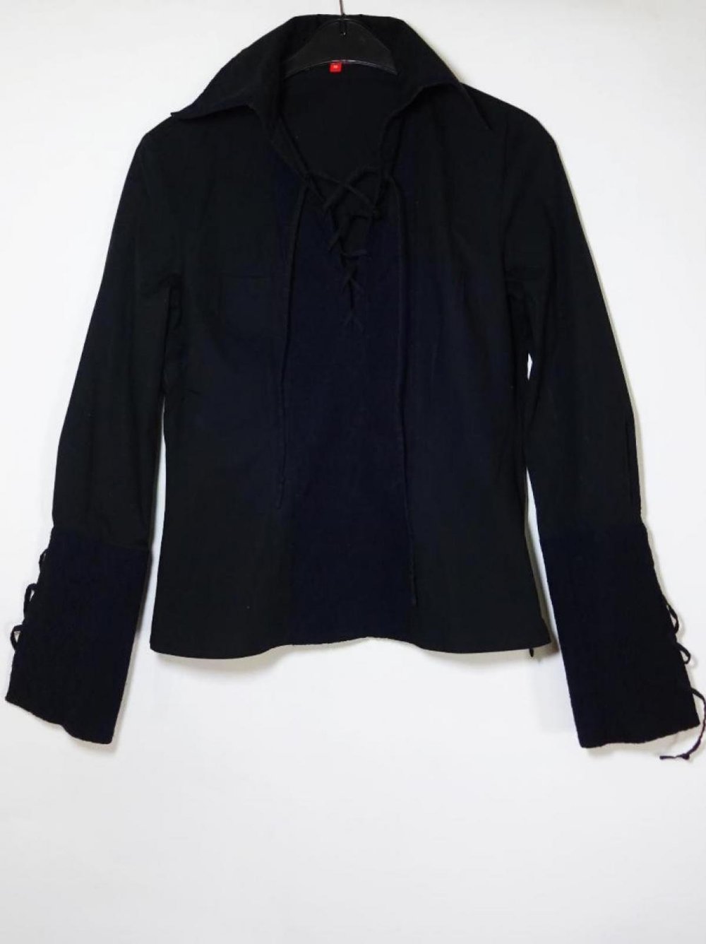 Schwarze Bluse im Gothic Stil Spitze Schnüre Emo Gr. 38 Gr. S