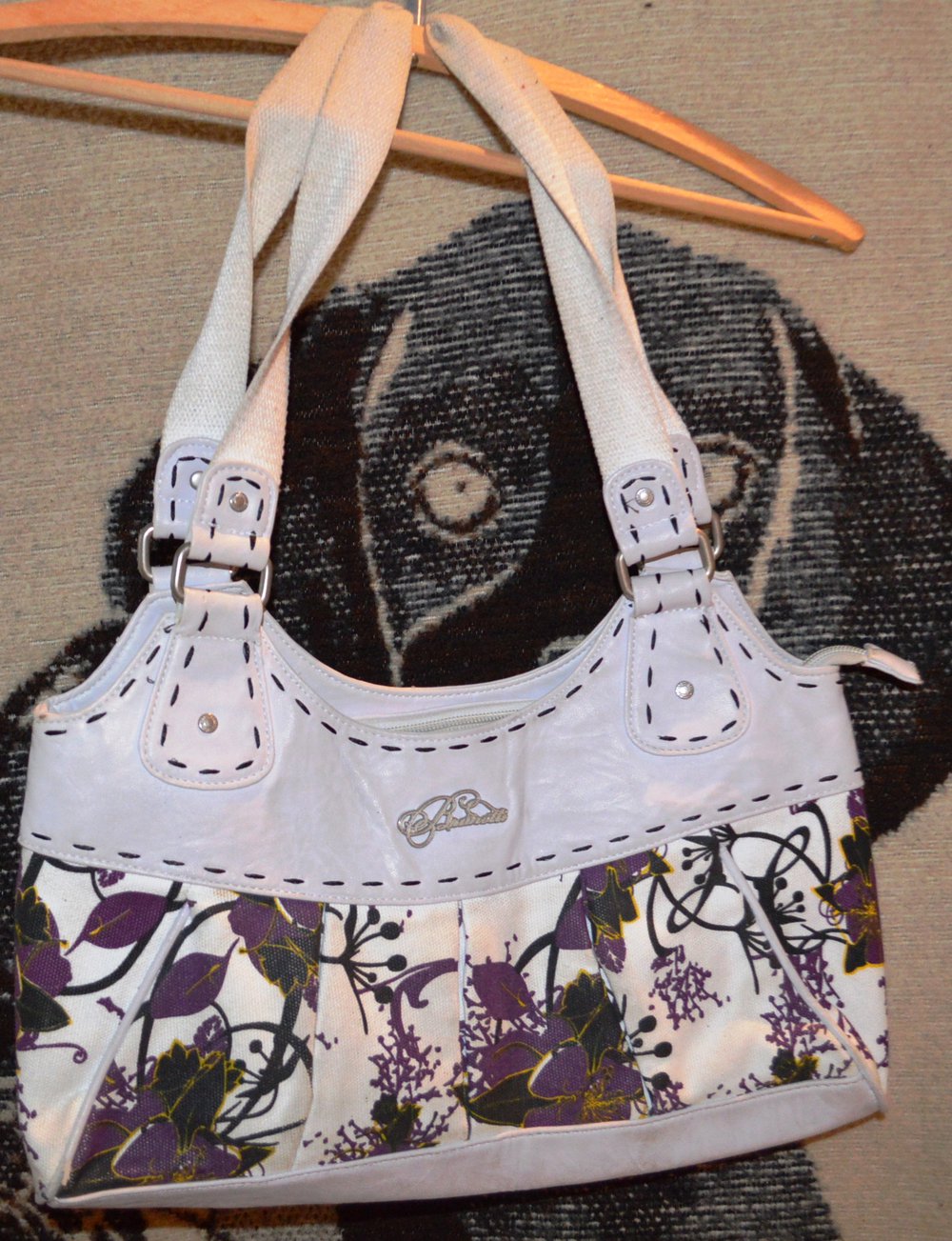 weiße Tasche, Tragetasche, Handtasche mit Blumenmuster