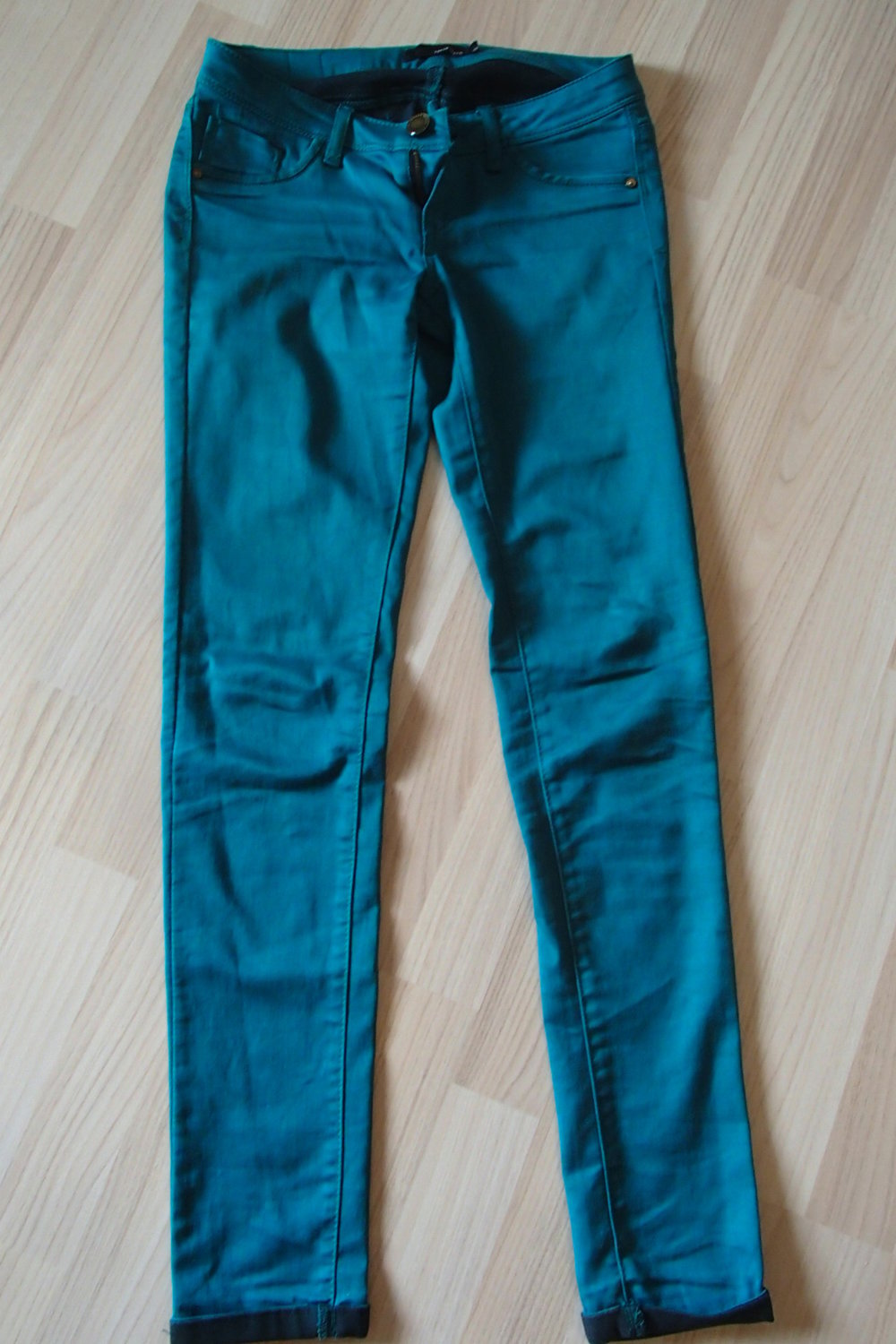 Smaragdgrüne Chinohose