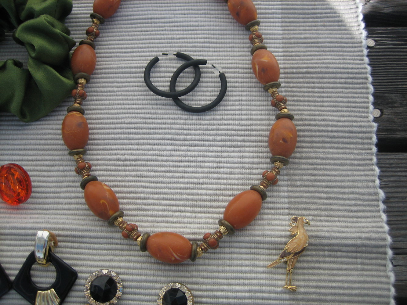 Effektvolle Mode-Schmuck-Teile, kpl. oder auch einzeln - tolle Ergänzung zum Sommer-Outfit!!