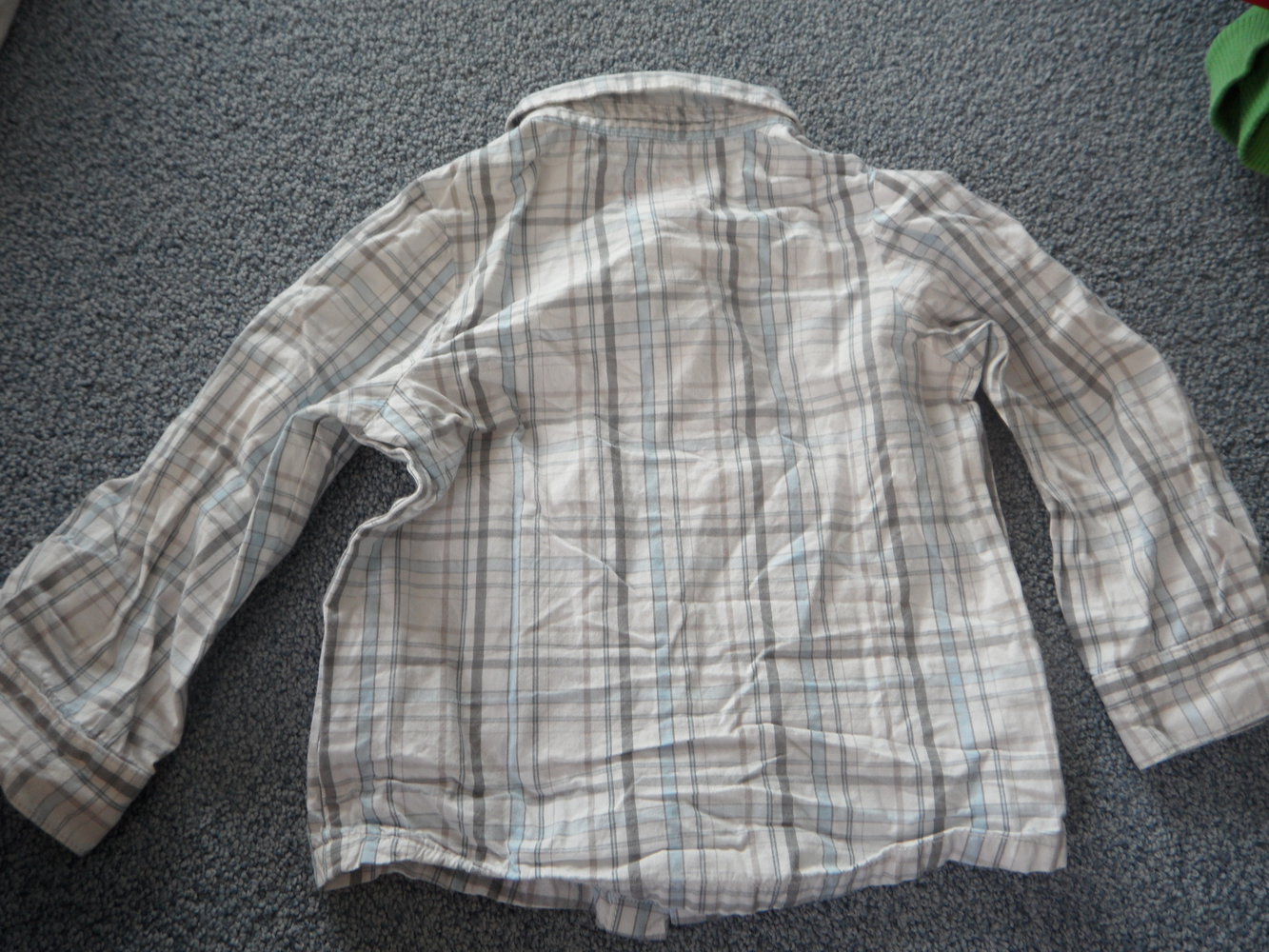 Süßes Hemd von Esprit top Zustand Gr. 86