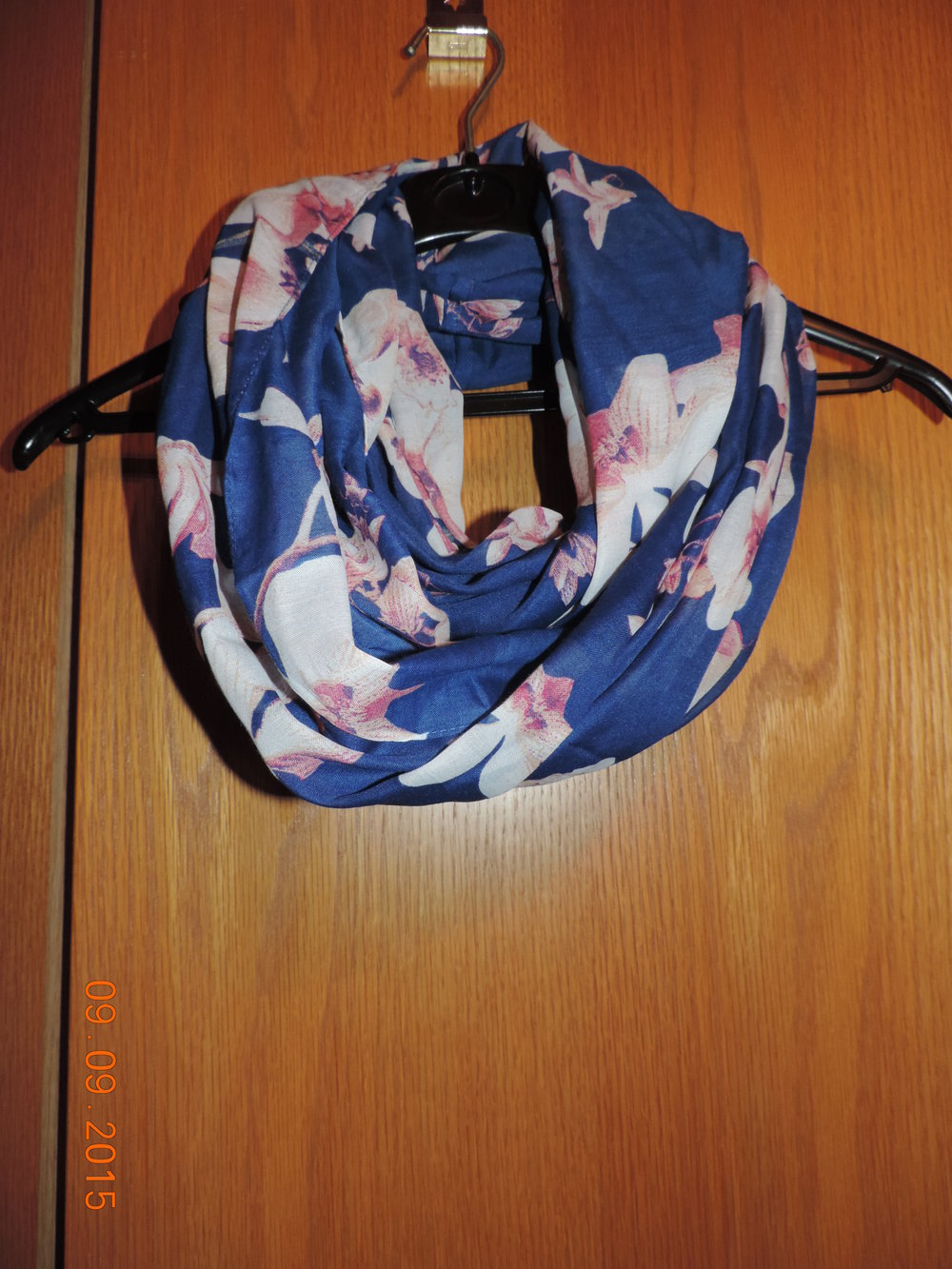 Pieces Loop Schlauchschal Schal Tuch blau weiß rosa pink Blumen