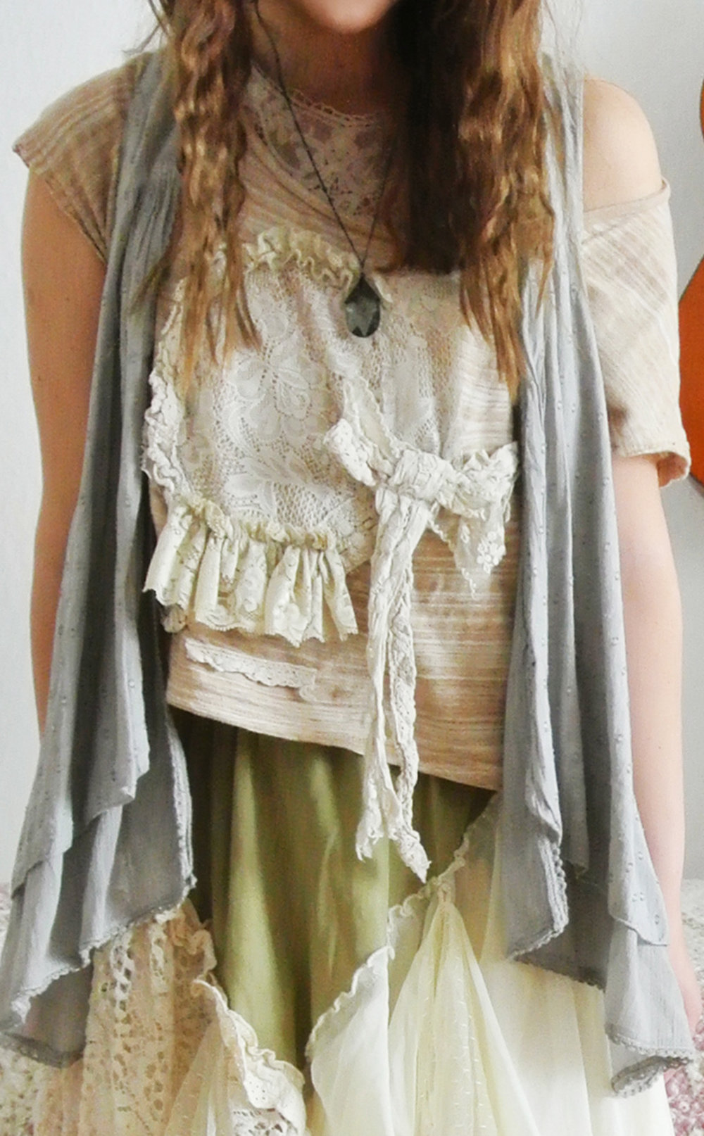 Mori Girl  Steampunk / Sweet Lolita /Dolly Kei T-Shirt / Crop Top mit Spitzenverzierung aus Japan