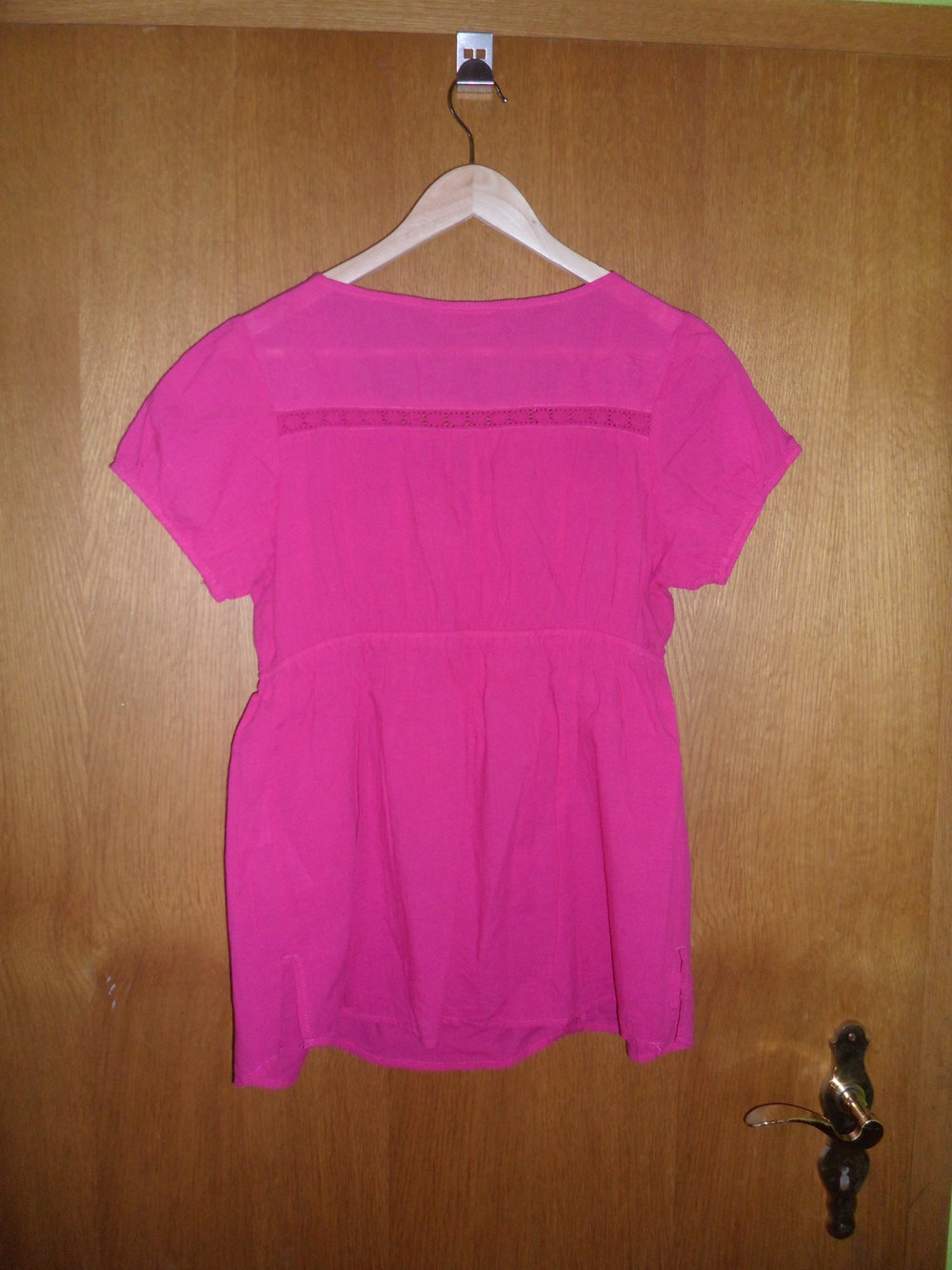 Bluse in kräftigem Pink