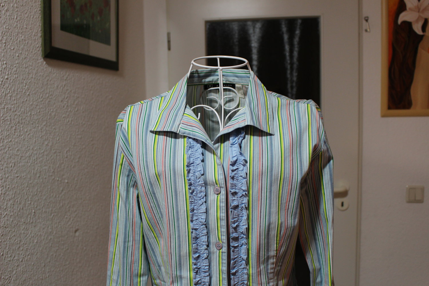 37. Bluse von JL Fashion, Gr. 38