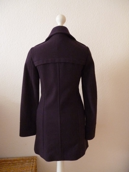 Sisley Mantel Wollmantel lila violett Jacke