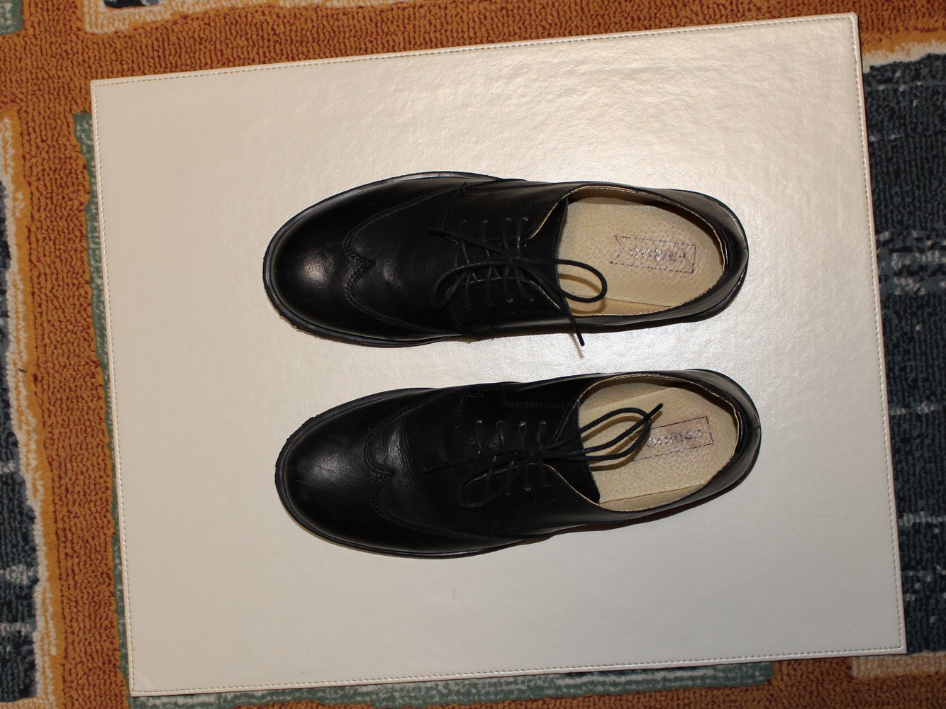 160. Festliche schwarze Lederschuhe von Friboo, Gr. 38