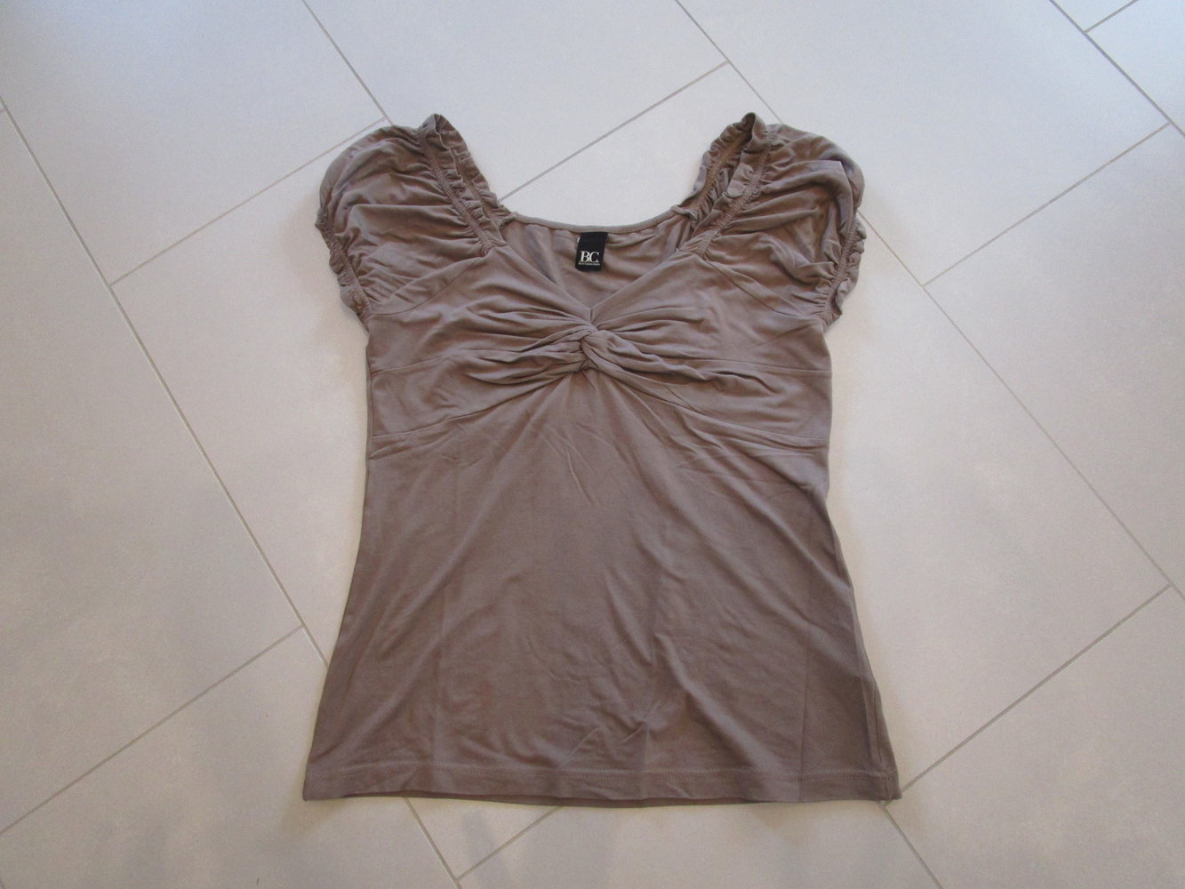 T-Shirt Best Connections, taupe, Größe 36