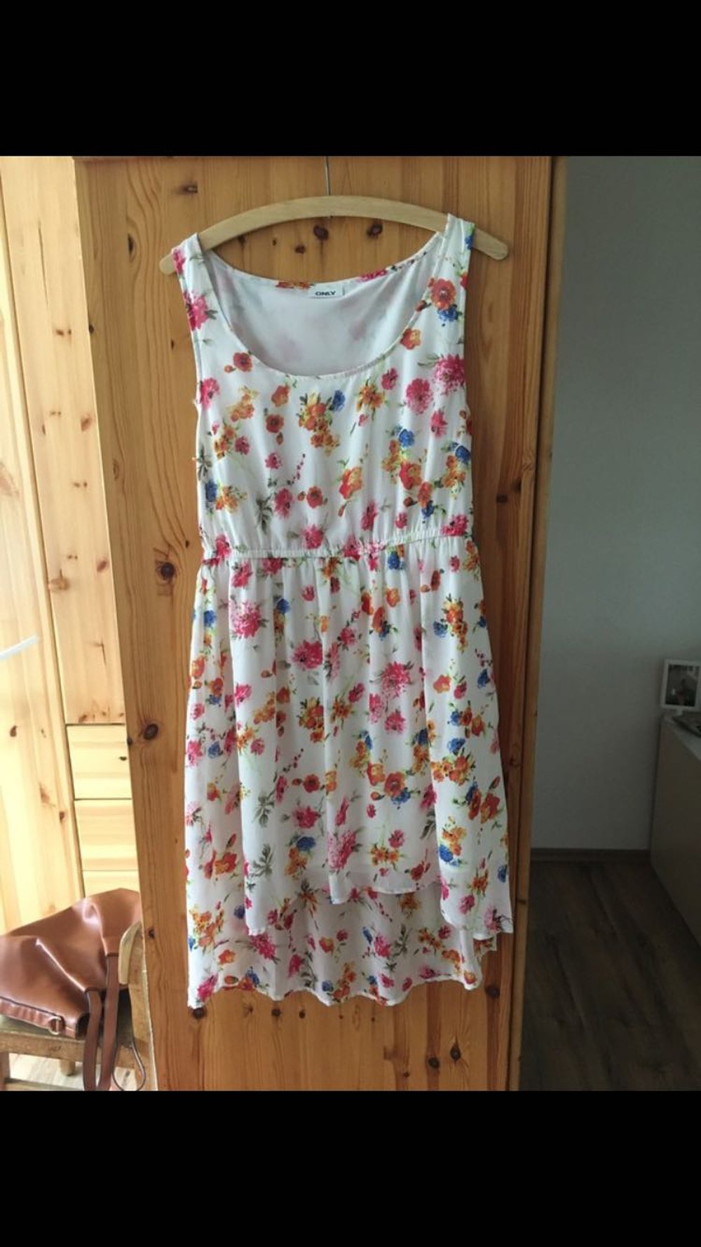 Vokuhila Kleid mit Blumenmuster