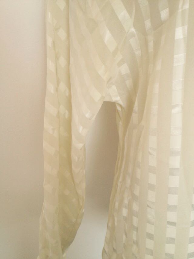 Exclusive Design Vintage 80/90 Jahre Creme  Bluse 