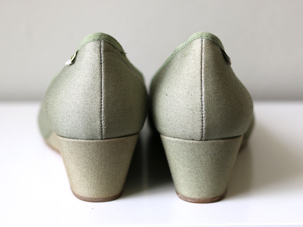 Flip Flop Damen Pumps Wedges Schuhe hellgrün Gr. 38 *Ungetragen*