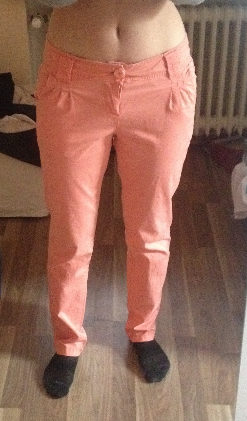 lachsfarbene Chino Hose