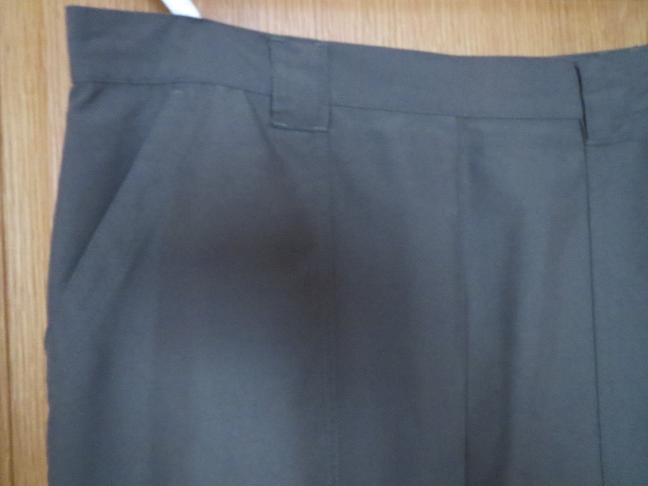 Weste und Rock, Gr.42/M, khaki