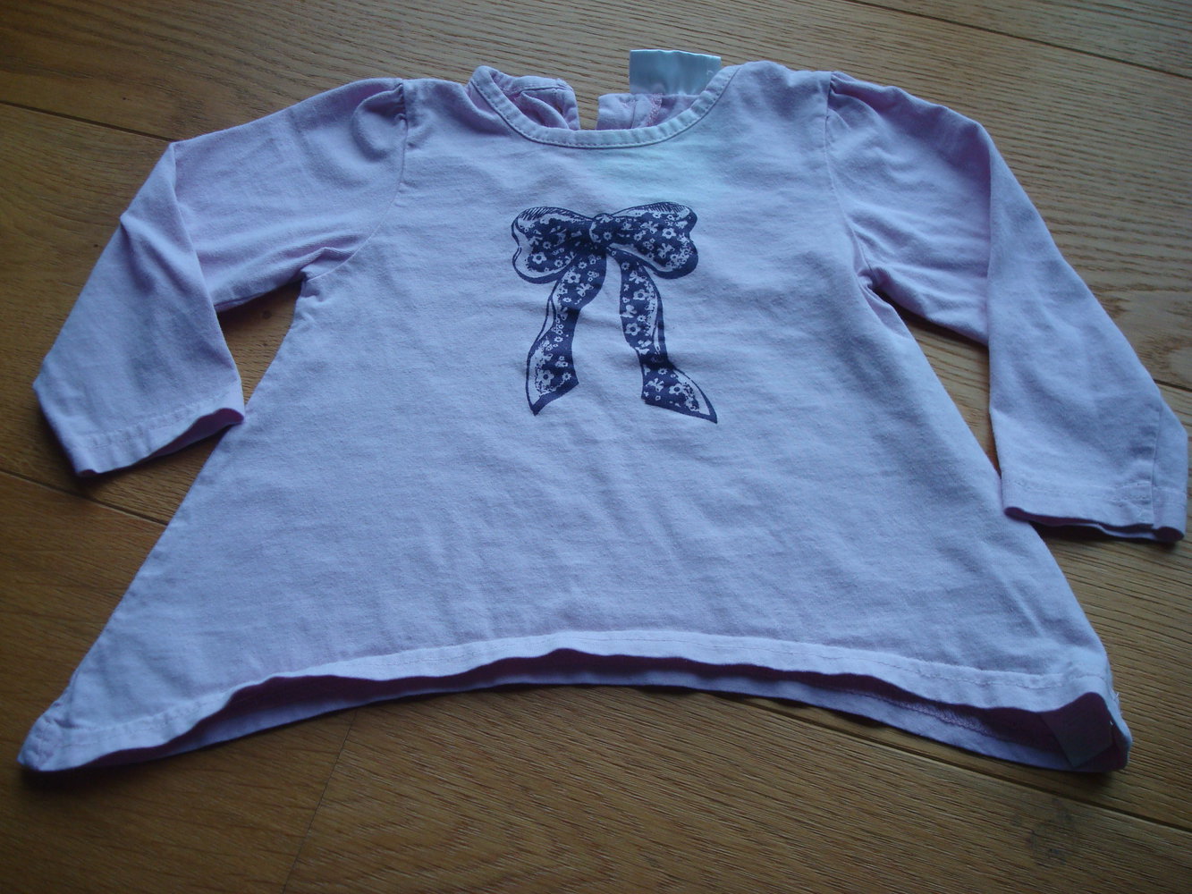 Langarmshirt, Shirt, asymmetrisch geschnitten Gr. 80