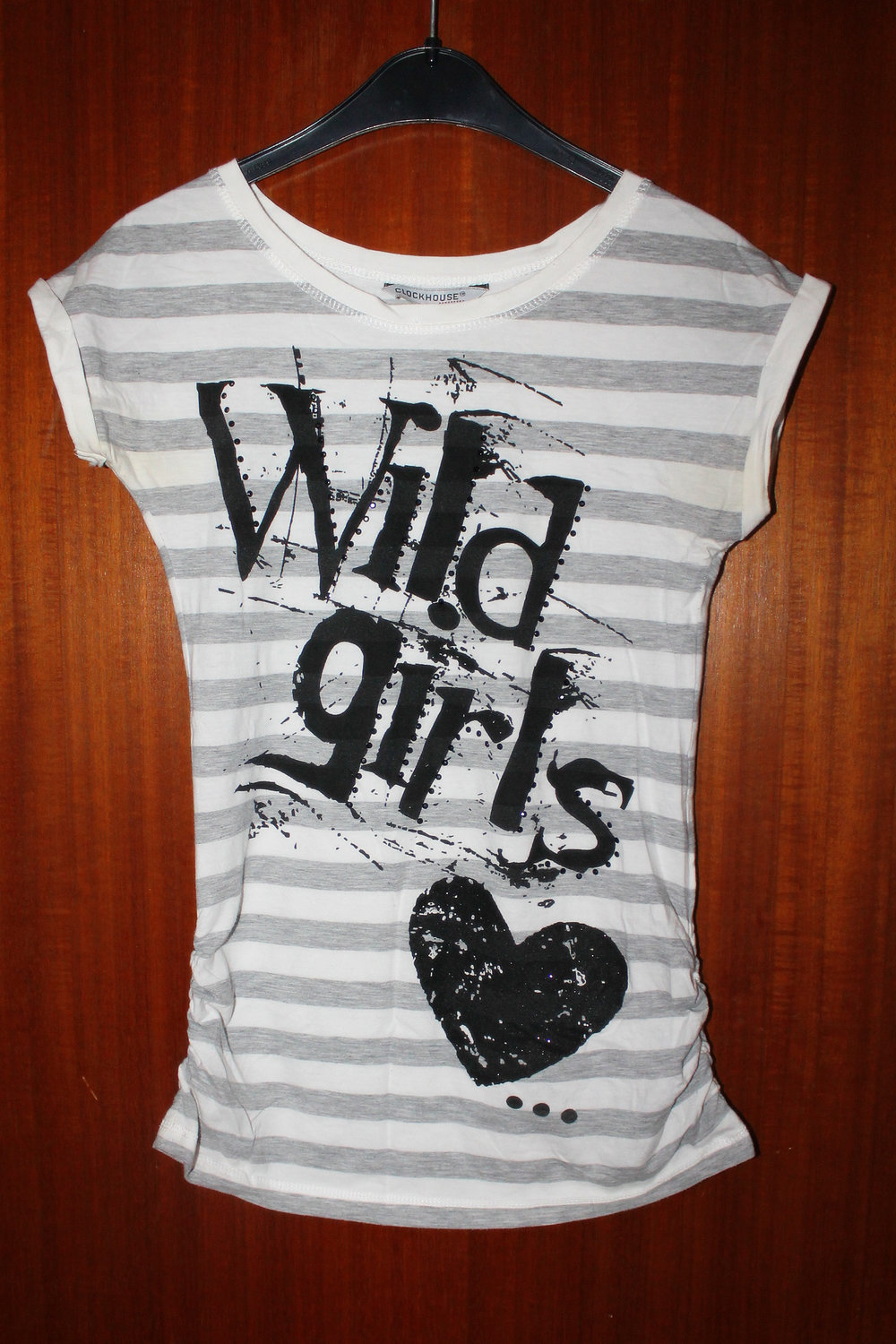 schönes Oberteil / Top / T-shirt gestreift mit Aufdruck