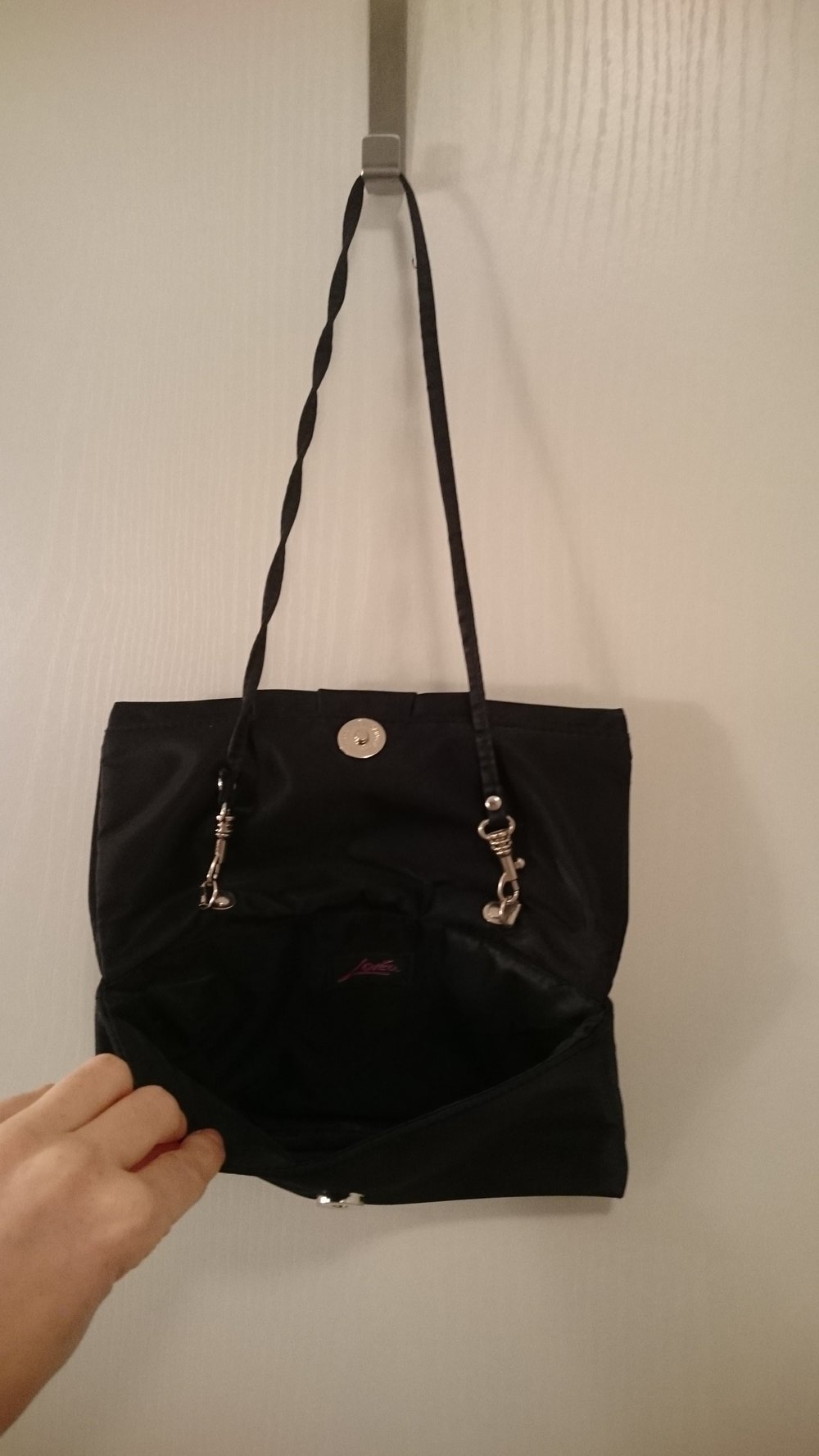 Kleine, schwarze Clutch