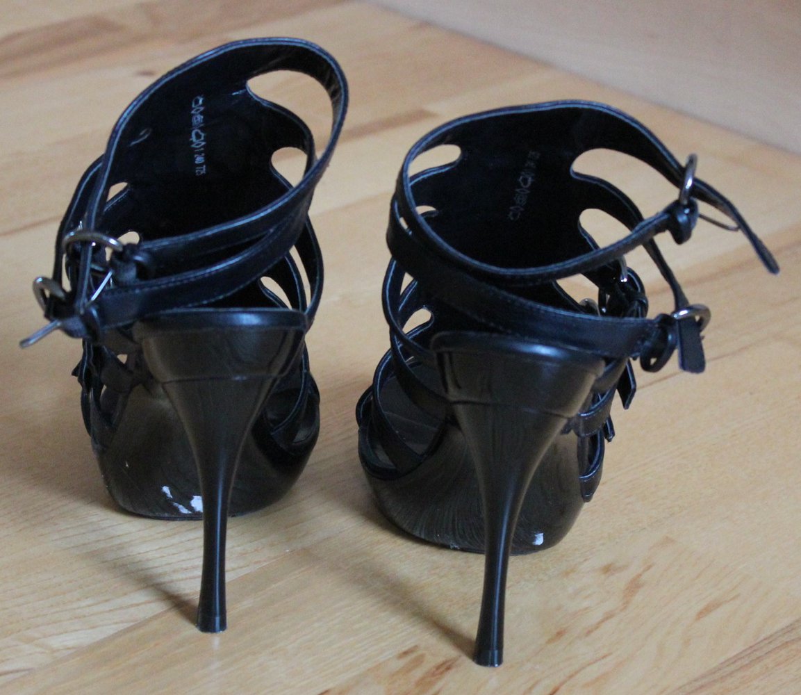 schwarze Riemchensandalen mit Stilettoabsatz, Graceland, Größe 36