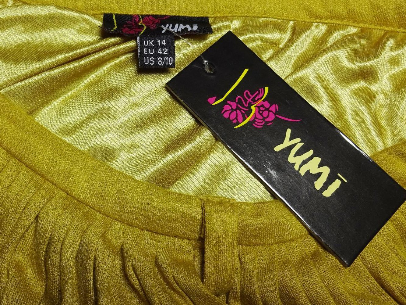 Senfgelber Faltenrock NEU Plissee Kunstseide Gr. 42 Gr. M Gr. 14