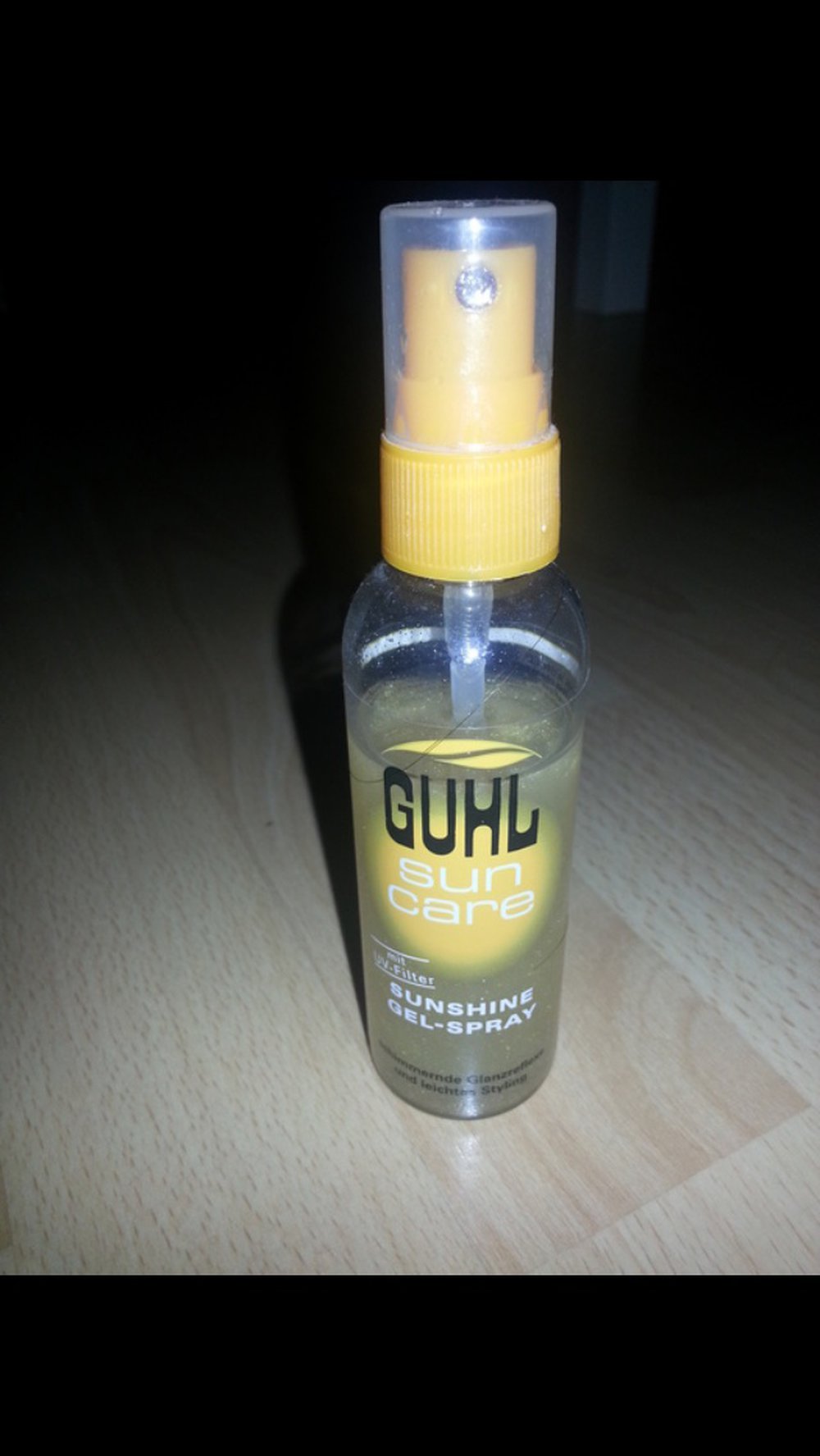 Guhl Sun Care Sunshine Gel Spray schimmert
