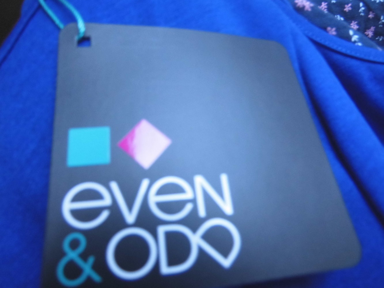 even & odd, traumhaftes königsblaues Tüll Trägerkelid, Gr. S / M 