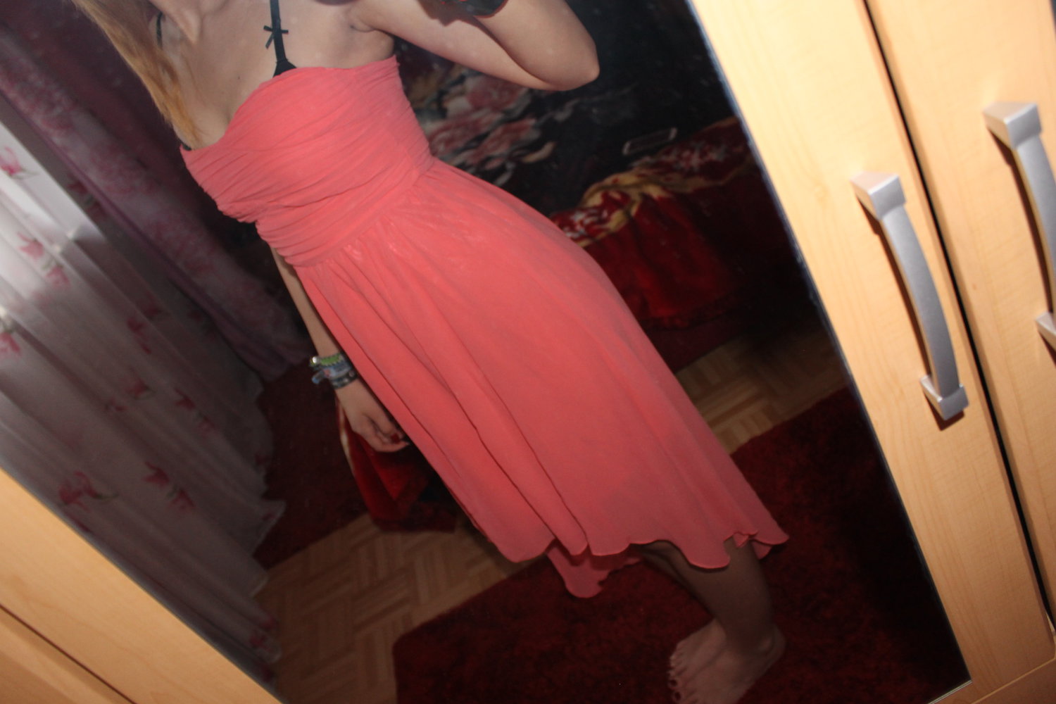 Lachsfarbenes pinkes Wasserfall effekt Kleid Abschlusskleid Abiballkleid Abendkleid trägerlos