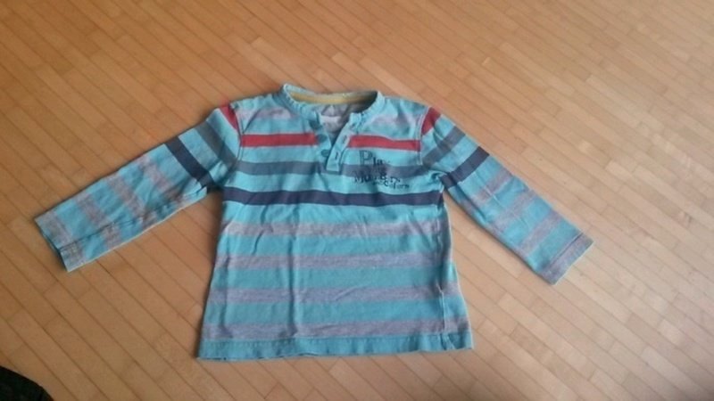 Vertbaudet schönes Langarmshirt mit Applikation