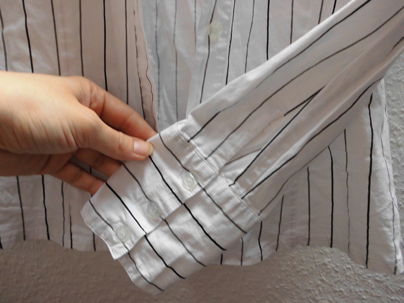 Weiße Nadelstreifenbluse Gr. 34