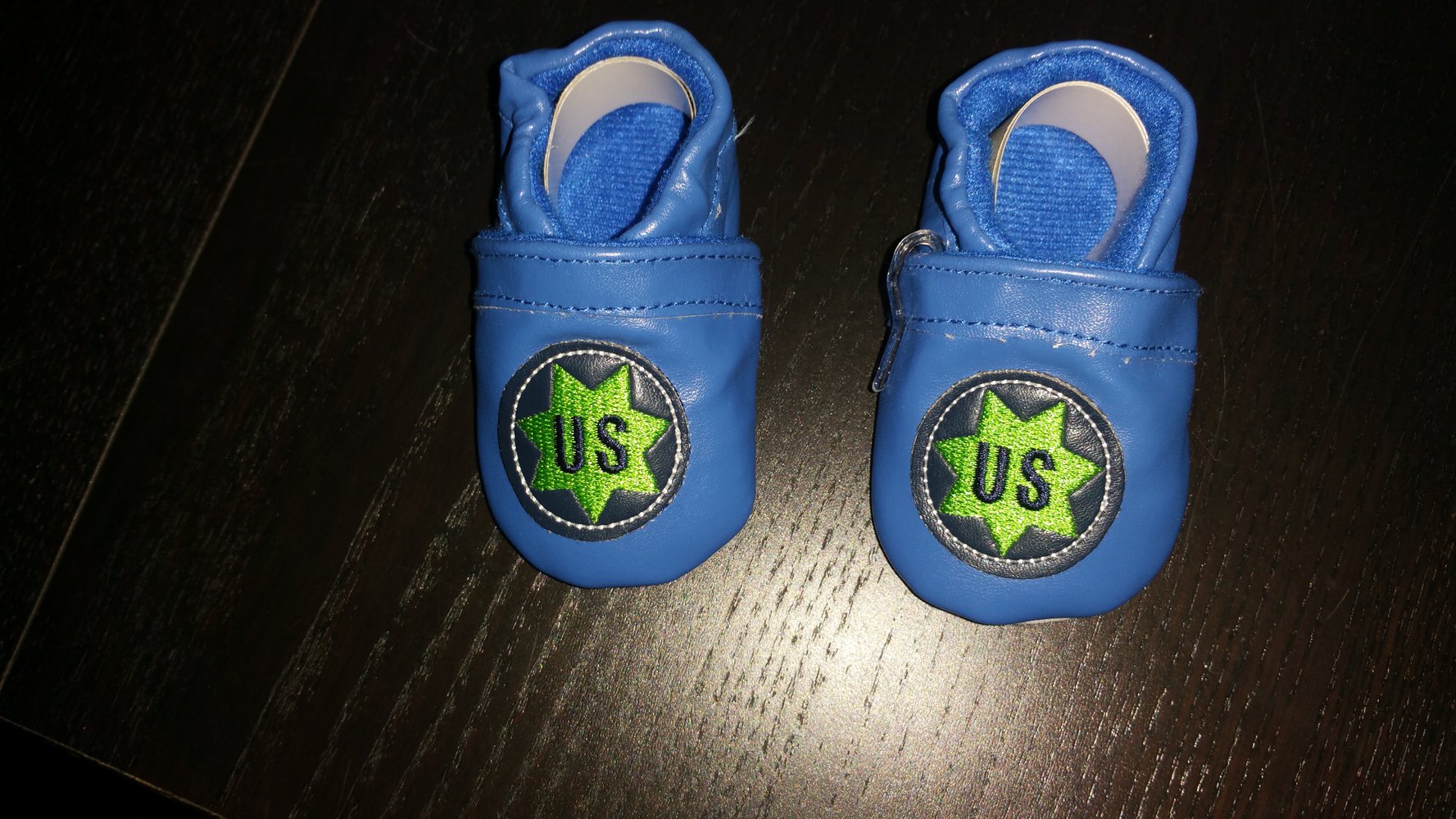 Neue Schuhe für Babys 