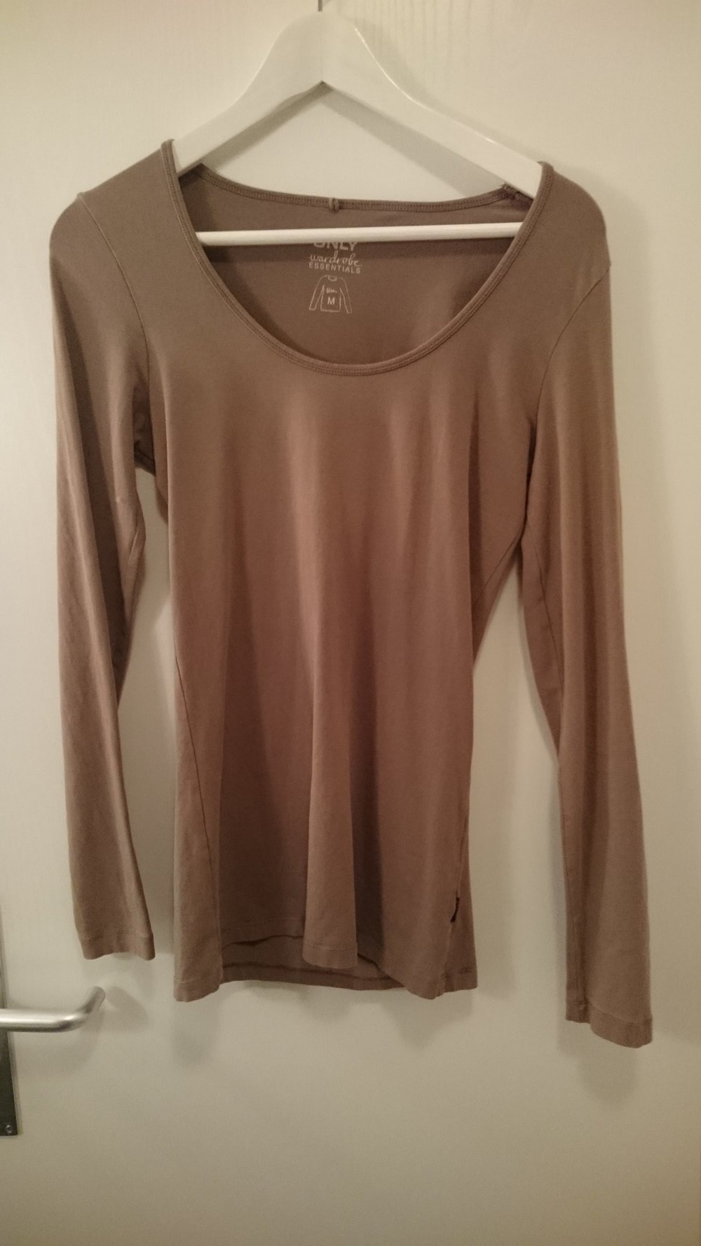 Schlichter, brauner Sweater