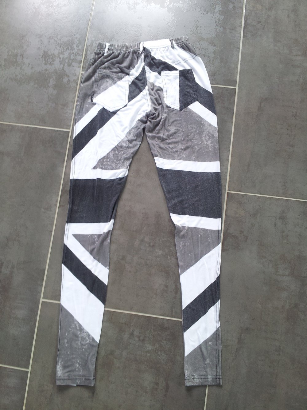 Religion Britischer Englische Flagge In Schwarz Weiss Kleiderkorb De