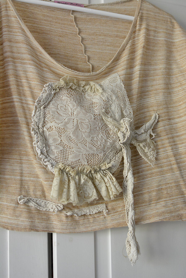 Mori Girl  Steampunk / Sweet Lolita /Dolly Kei T-Shirt / Crop Top mit Spitzenverzierung aus Japan