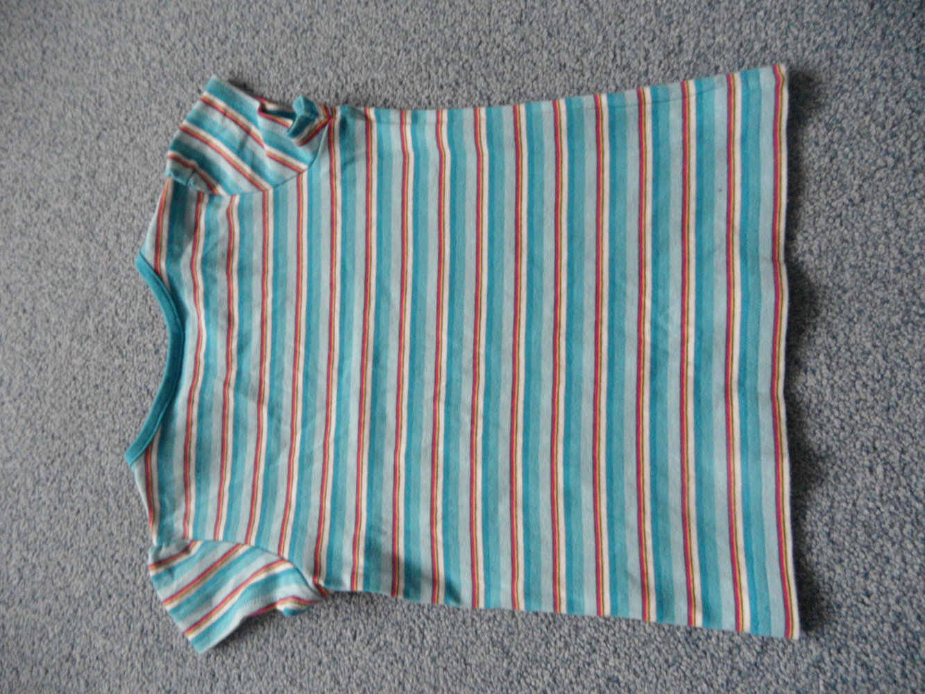 Esprit 104/110 schönes T-Shirt