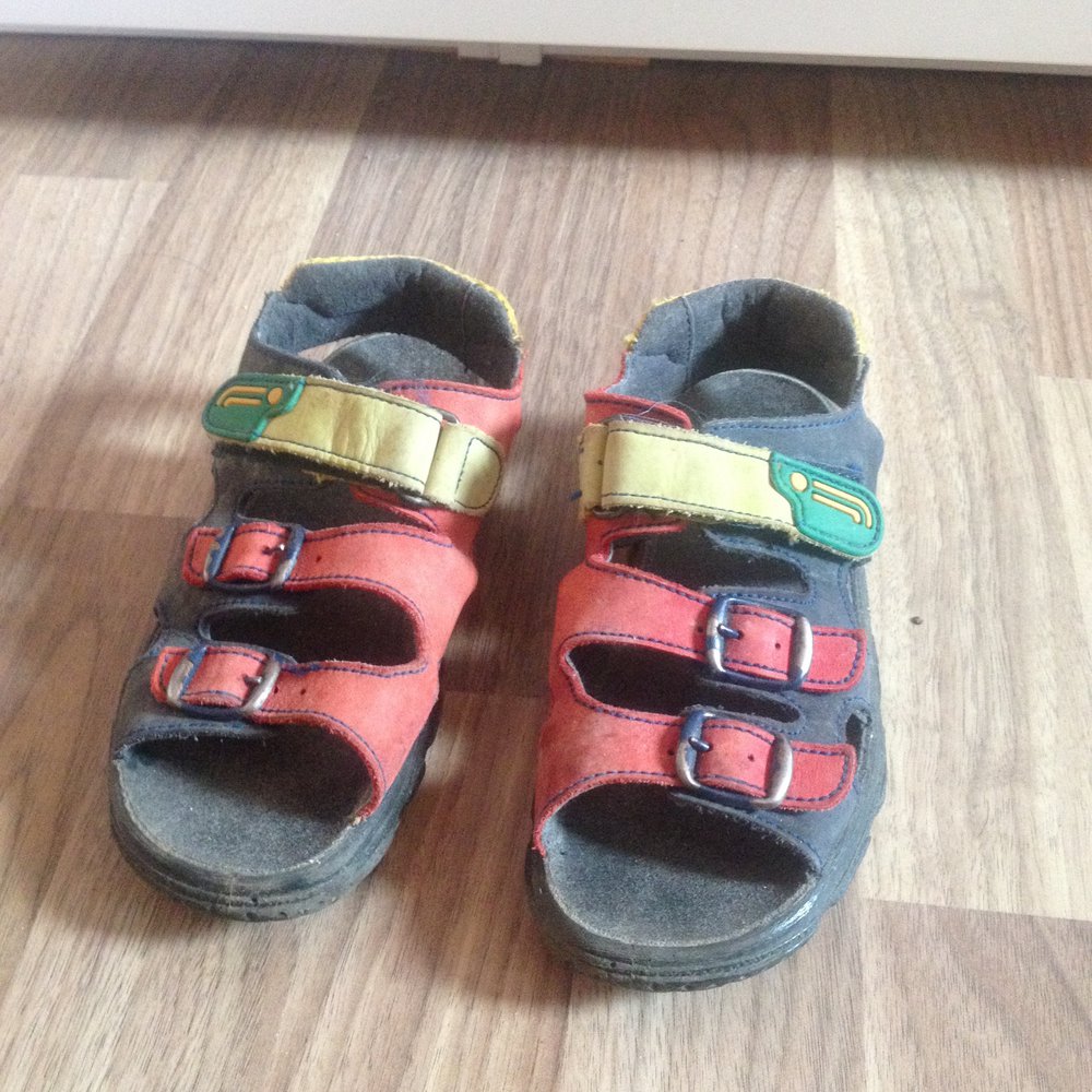 Bunte Sandalen