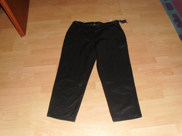 Hose von Colour Ville schwarz, Gr. 44/46 (Kurzgröße) NEU