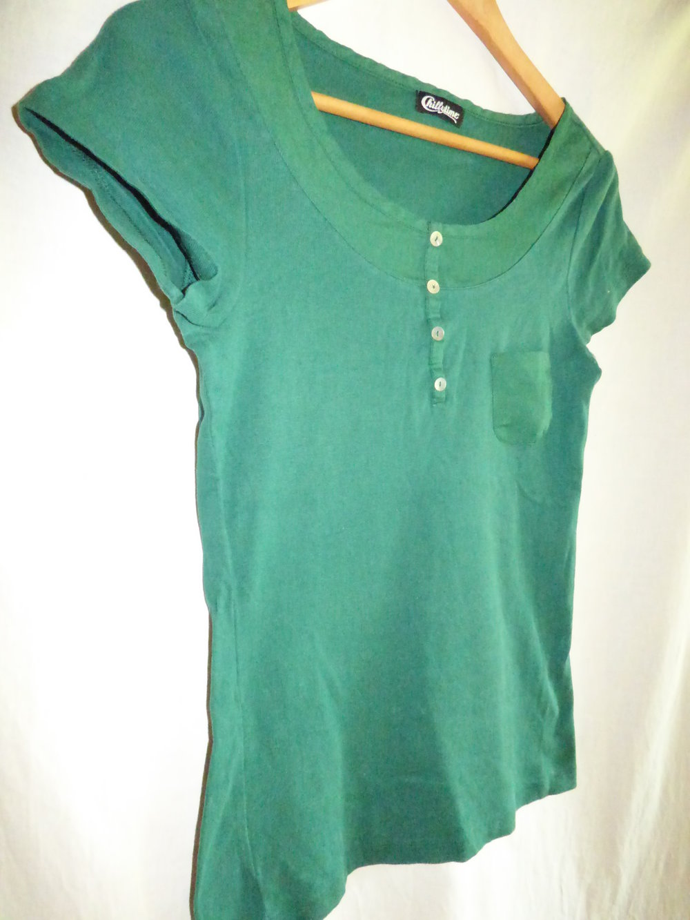 Smaragdgrünes T-Shirt